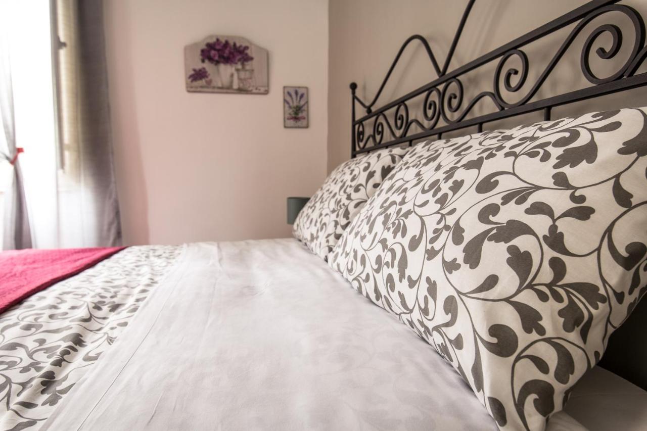 Il Giardino Di Vico Neve Bed & Breakfast Naples Exterior photo