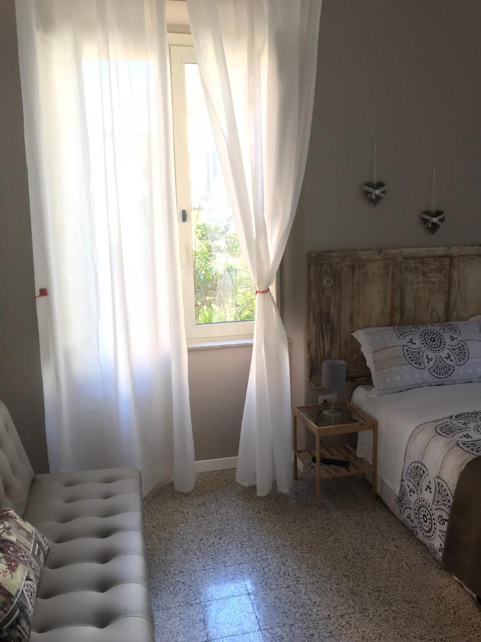 Il Giardino Di Vico Neve Bed & Breakfast Naples Exterior photo