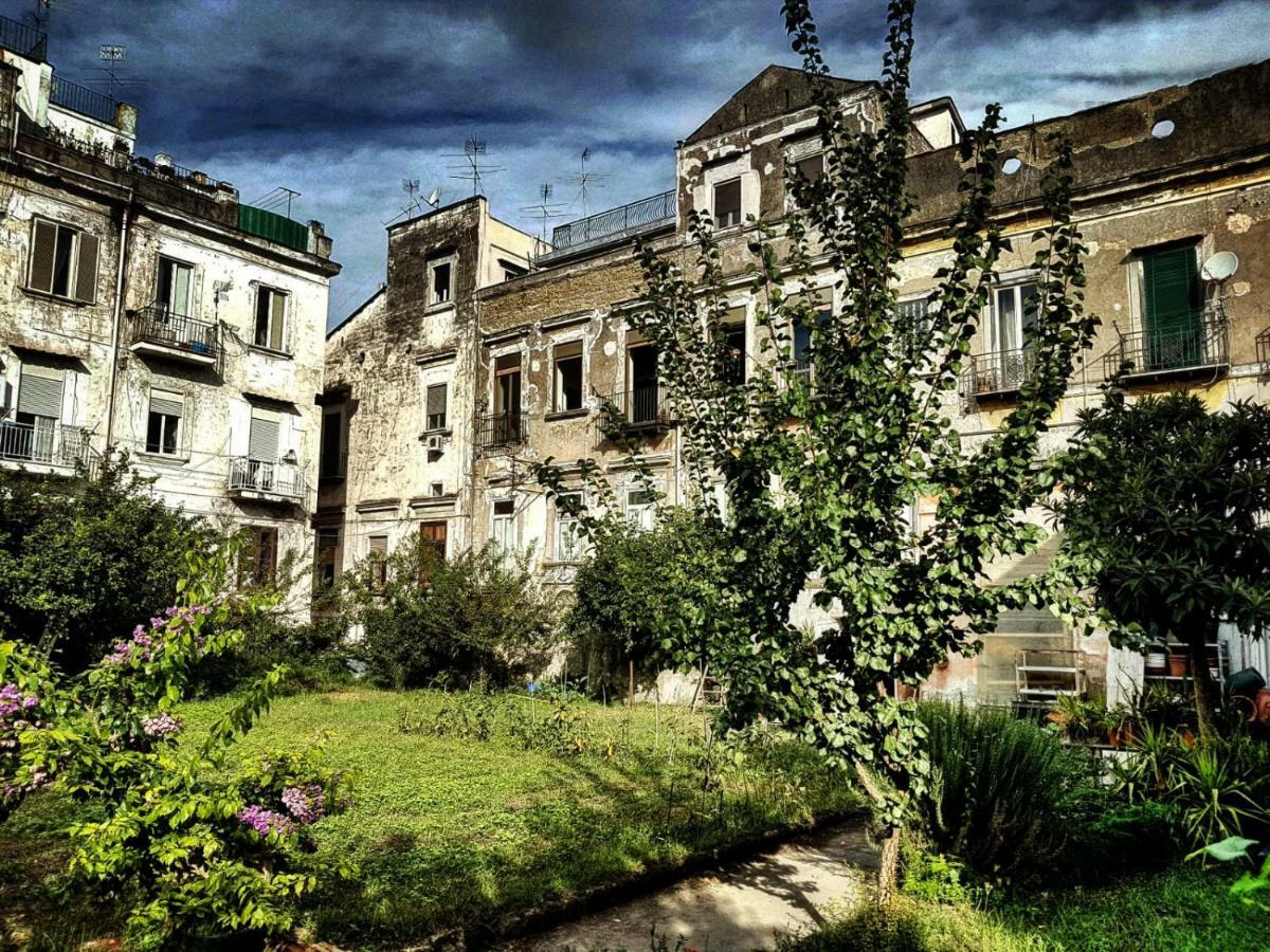 Il Giardino Di Vico Neve Bed & Breakfast Naples Exterior photo
